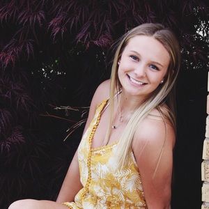 Meet your Posher, Mackenzie